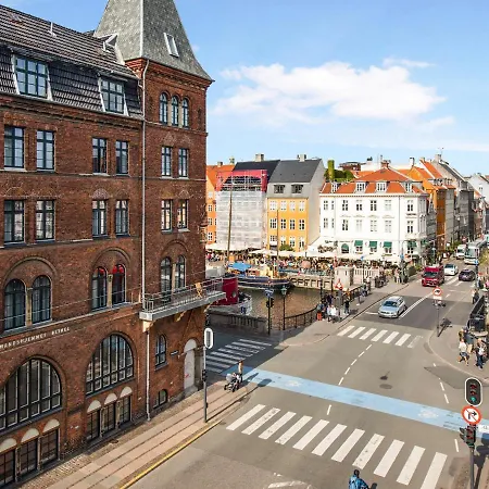 Sanders Stage - Endearing Three-bedroom Near Nyhavn * Copenhagen